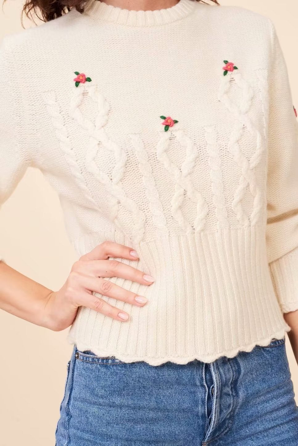 Fashionable Hand Crocheted Floral Crew Neck Pullover Sweater