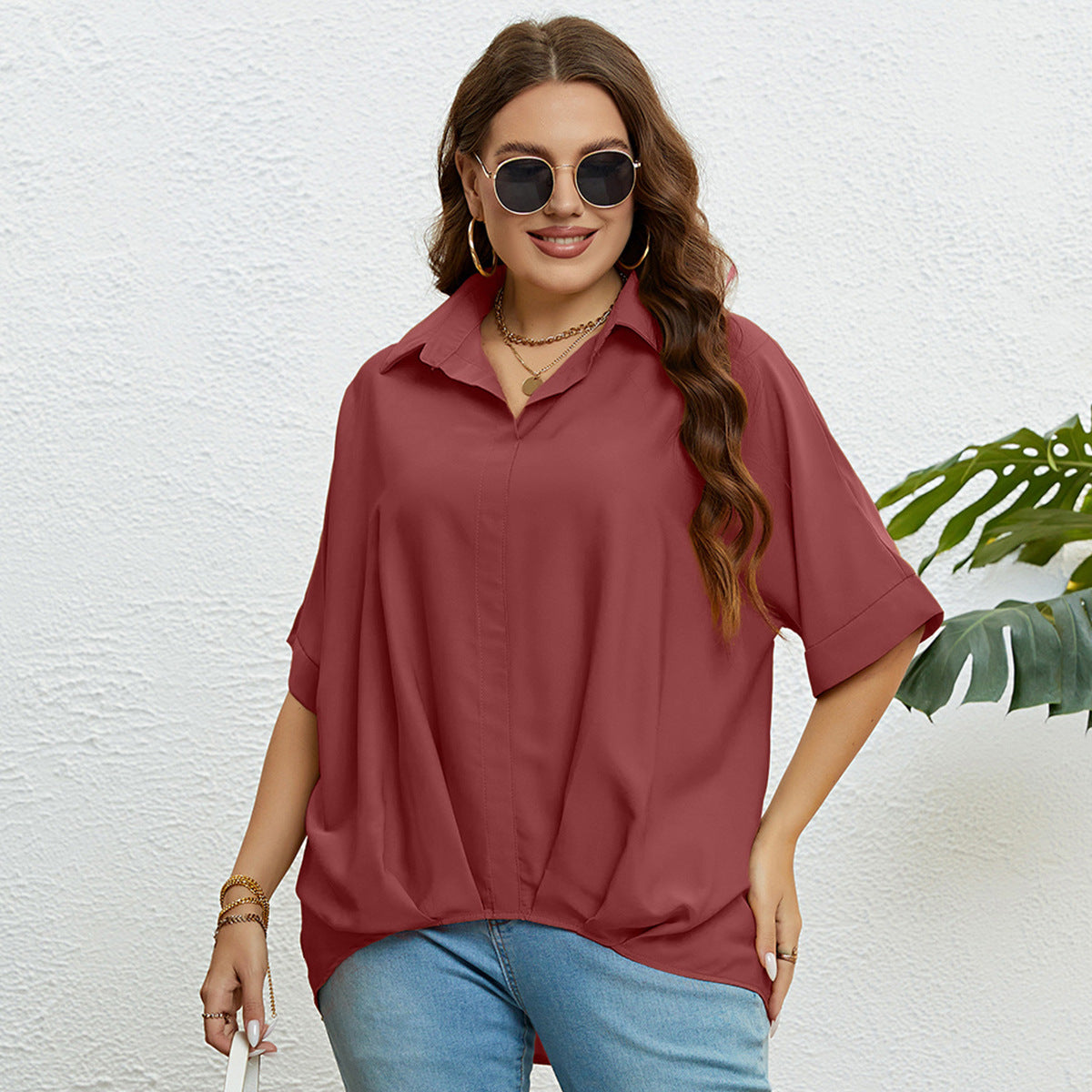 Plus Size V-Neck Slimming Five Quarter Sleeve Top