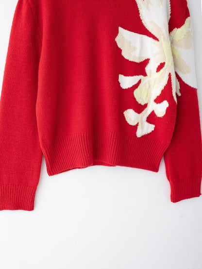 Floral Contrast Embroidered Loose Sweater