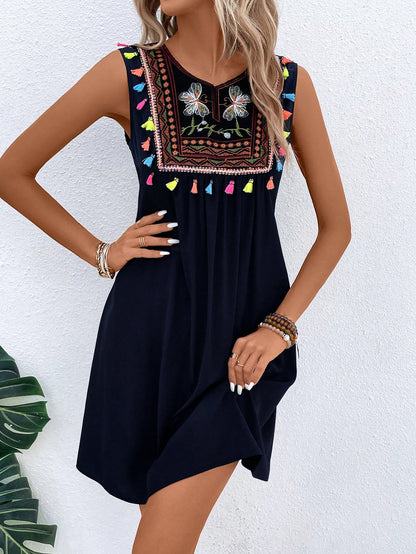 National Round Neck Loose Sleeveless Dress