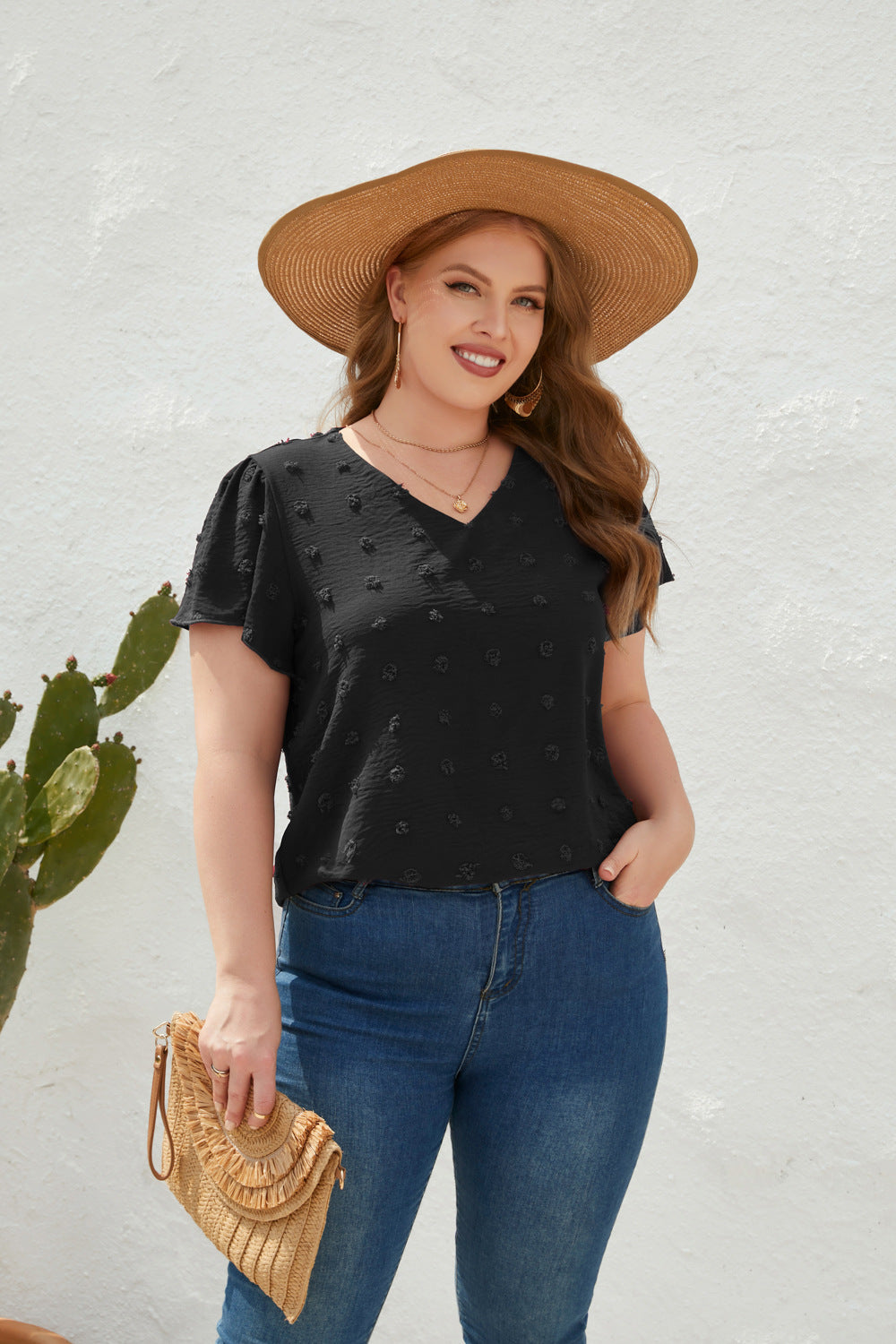 Plus Size Loose Fitting Casual Fur Ball Short Sleeve Top