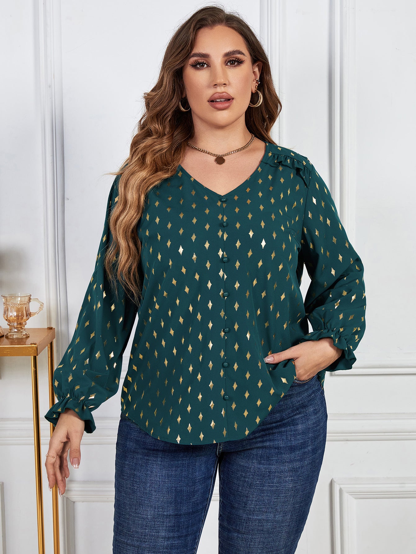 Plus Size V-neck Printed Long-Sleeved Top