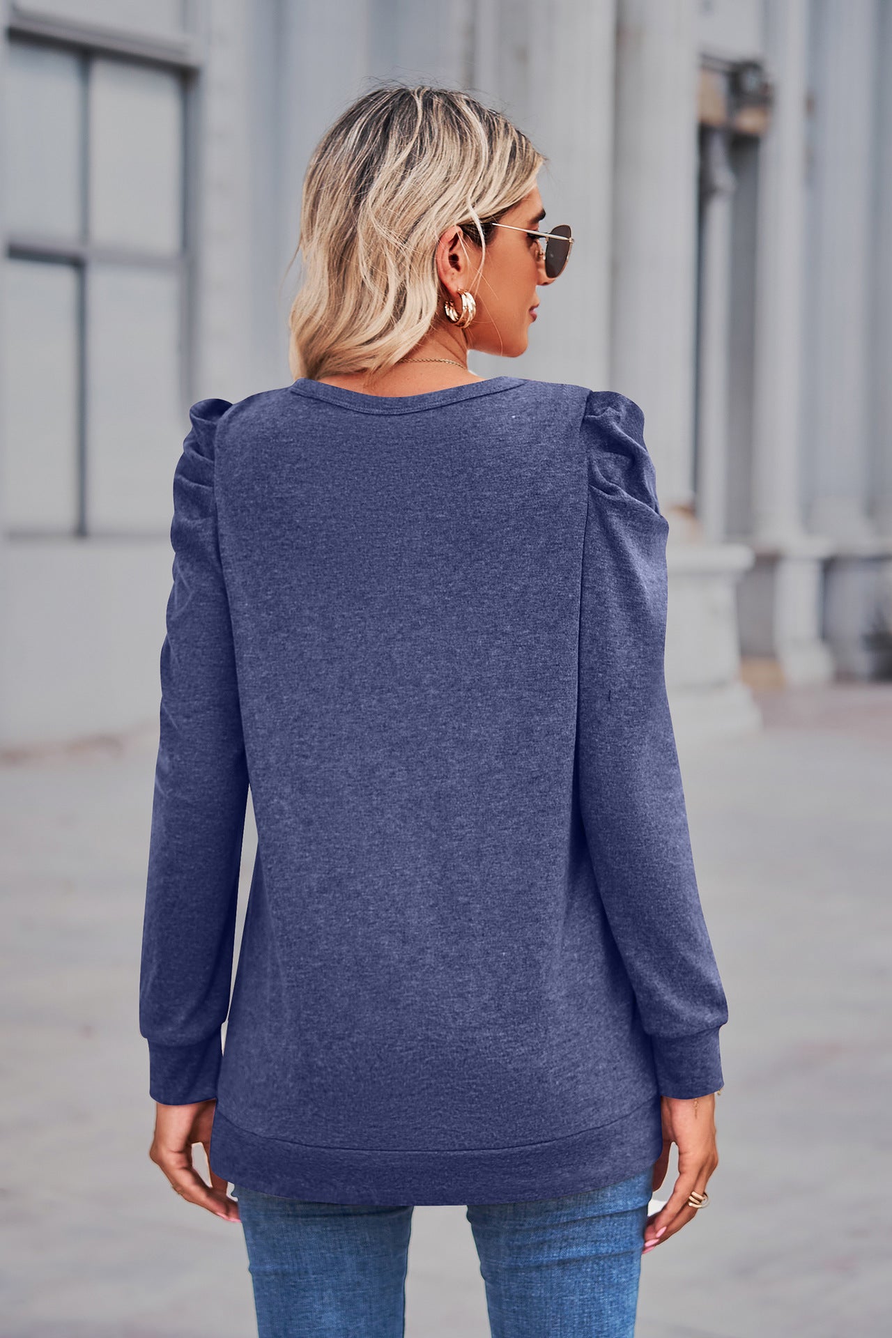 Loose Long-Sleeve Solid Color Shirt