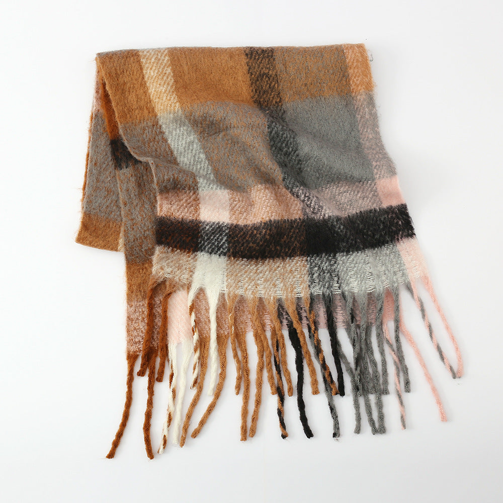 Yarn Tassel Plaid Scarf