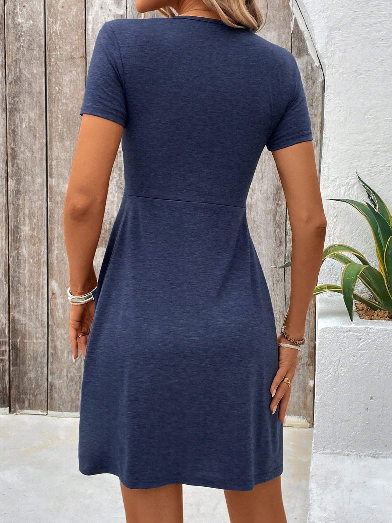 Sexy V-neck Twist Short Sleeve Casual Dress