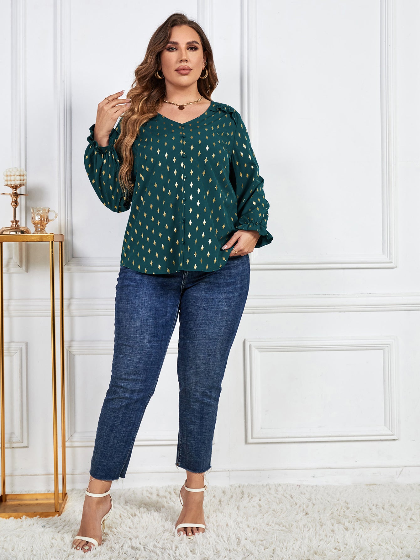 Plus Size V-neck Printed Long-Sleeved Top