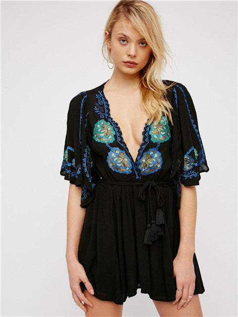 Elegant Seaside Sexy Embroidered Dress - tamrashopsocial